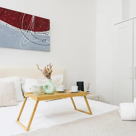 Amazing, New & Fully Furnished In Duomo * Milan