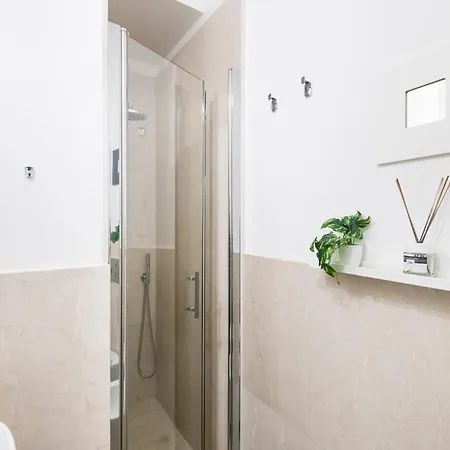 Apartment Amazing, New & Fully Furnished In Duomo
