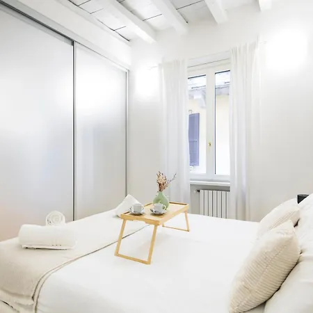 Amazing, New & Fully Furnished In Duomo